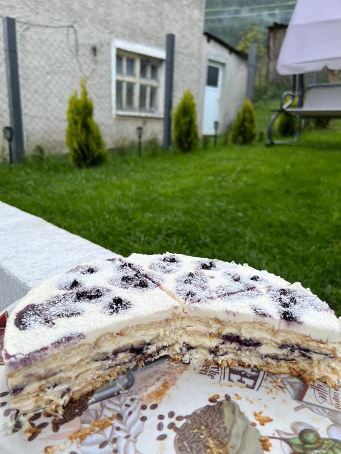 Къща За Гости "Домът На Краси" Yagodina Exterior foto